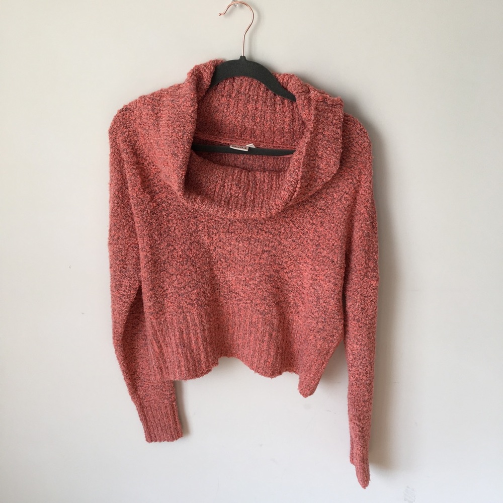 Mudd fuzzy sweater pink crop top